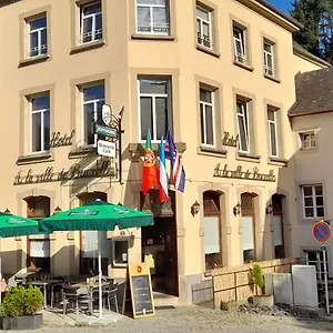 Herberg Cafe De De Bruxelles